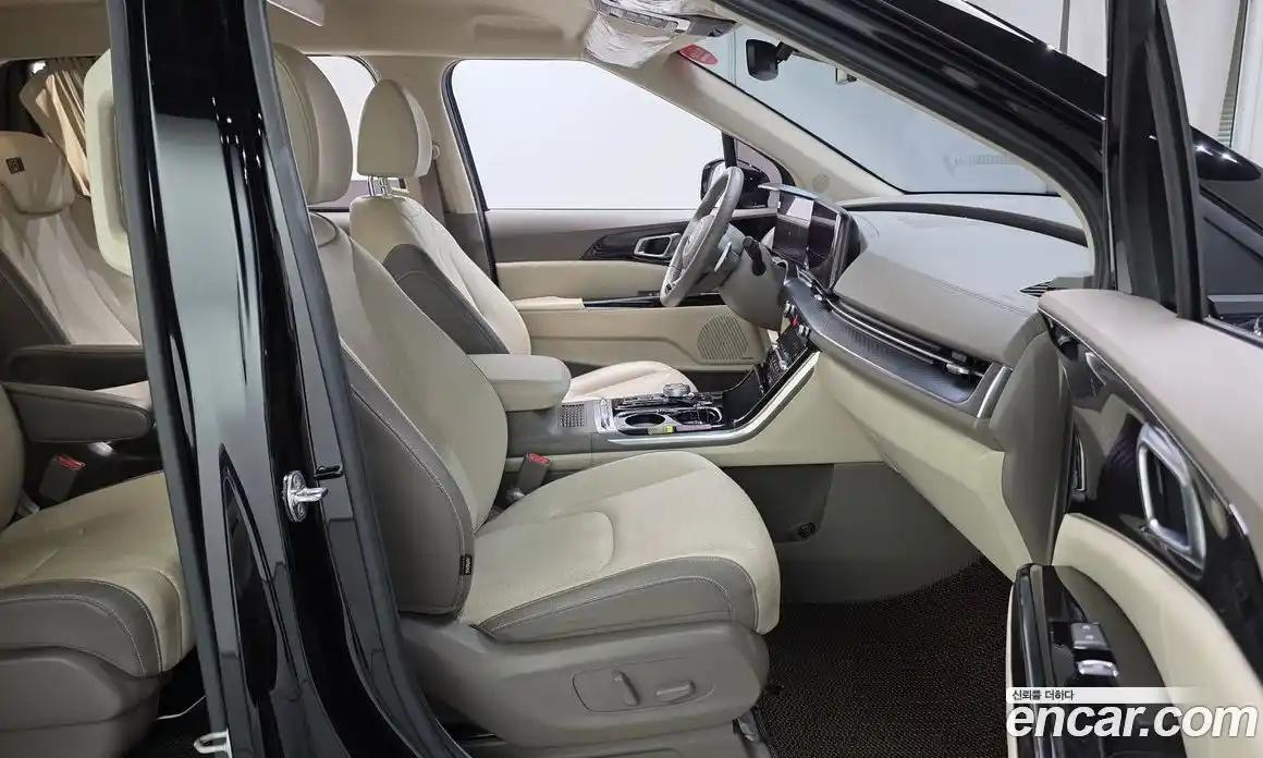 Kia Carnival 2021 3.5 автомат (гидро), фото 16