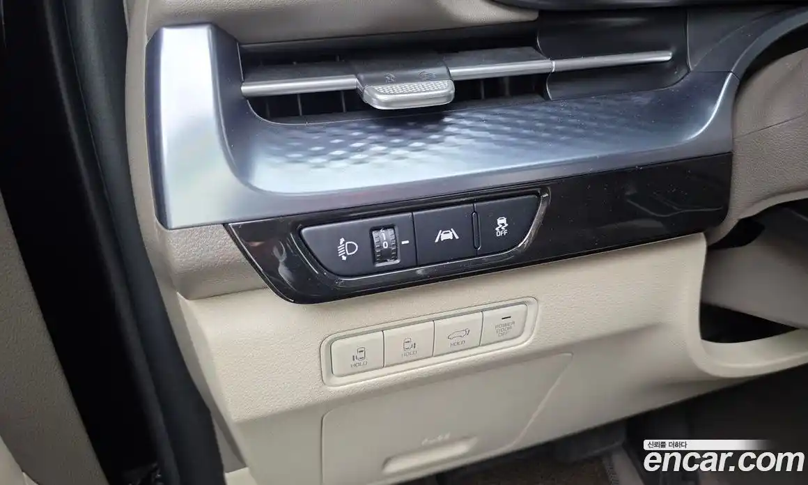 Kia Carnival 2021 3.5 автомат (гидро), фото 21