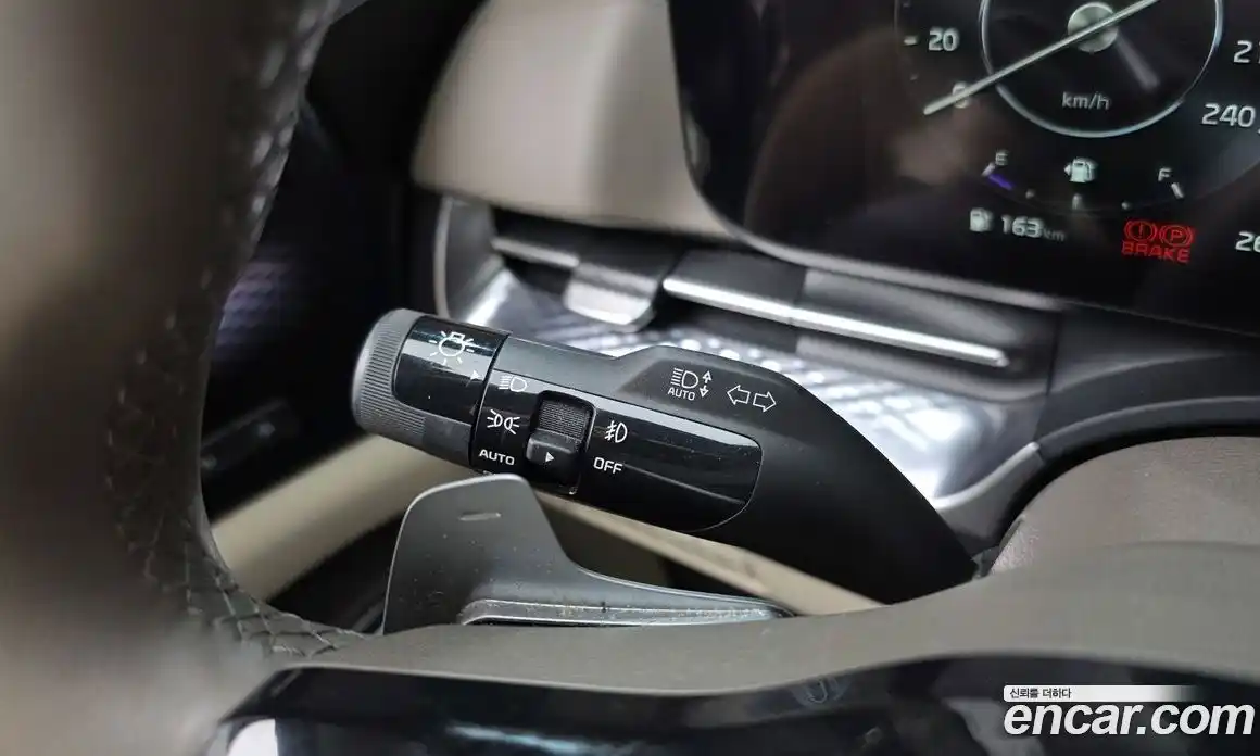Kia Carnival 2021 3.5 автомат (гидро), фото 24