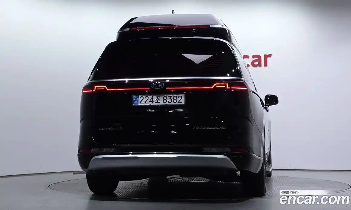 Kia Carnival 2021 3.5 автомат (гидро), фото 4