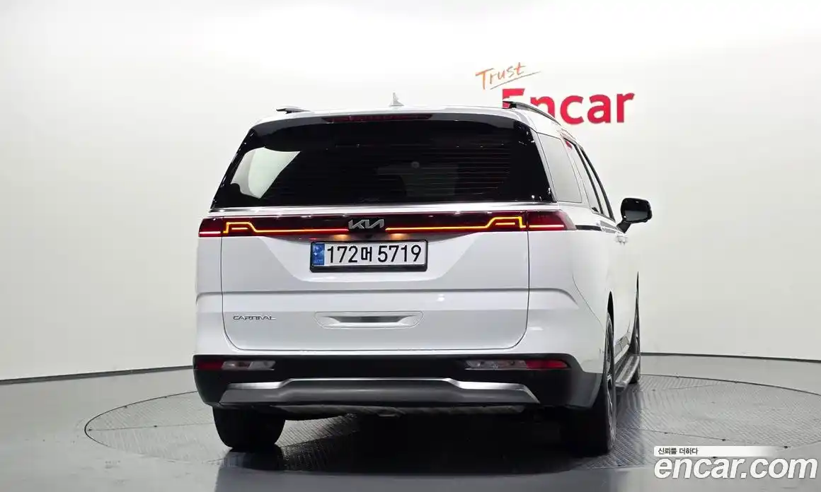 Kia Carnival 2022 2.2 автомат (гидро), фото 4