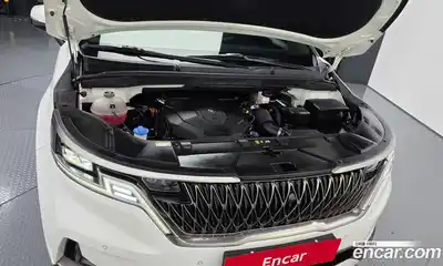 Kia Carnival 2022 2.2 автомат (гидро), миниатюра 6