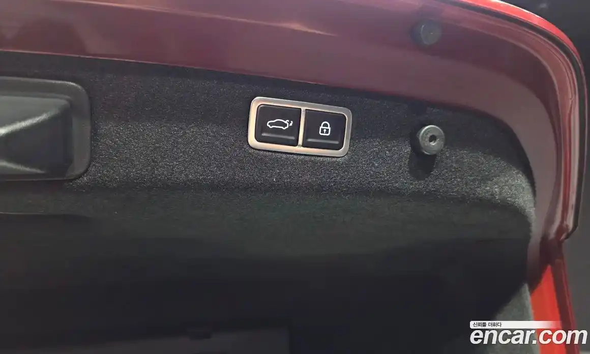 Genesis G70 2023 3.3 автомат (гидро), фото 33