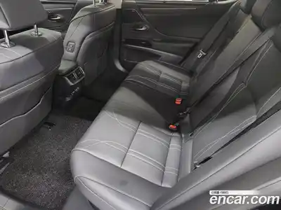 Lexus ES 2025 2.5 автомат (вариатор), миниатюра 11
