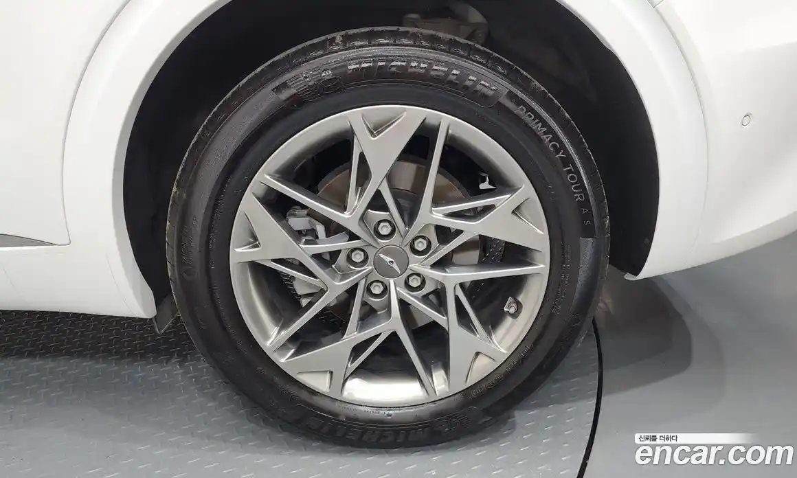 Genesis GV70 2021 2.5 автомат (гидро), фото 6