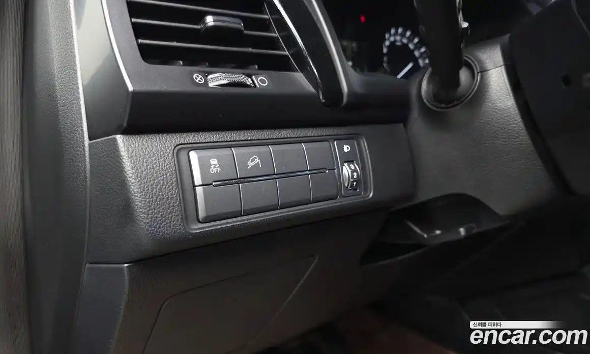 SsangYong Rexton 2020 2.2 автомат (гидро), фото 28