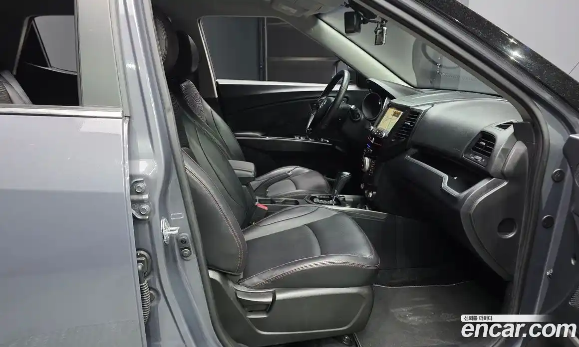SsangYong TIBOLI 2018 1.6 автомат (гидро), фото 17