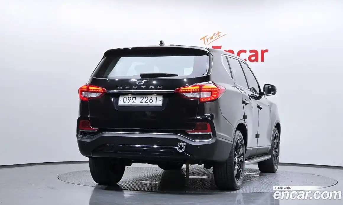 SsangYong Rexton 2017 2.2 автомат (гидро), фото 4