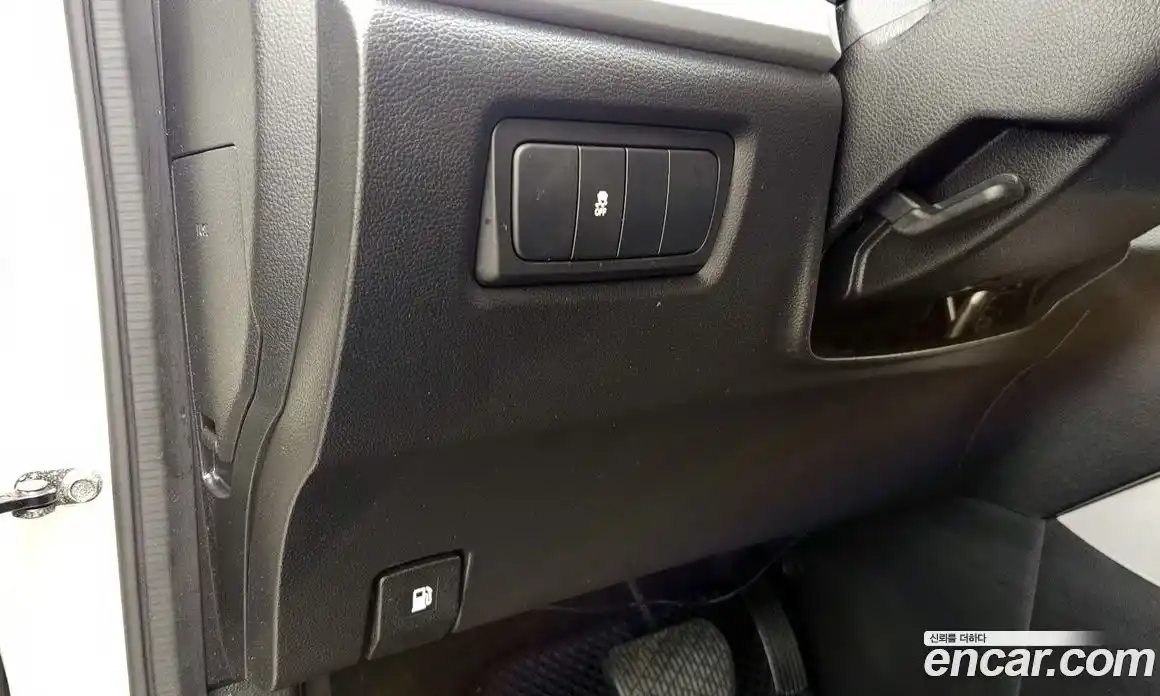 SsangYong Korando 2013 2.0 автомат (гидро), фото 16