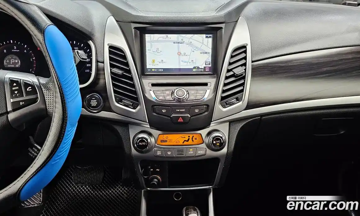 SsangYong Korando 2013 2.0 автомат (гидро), фото 7