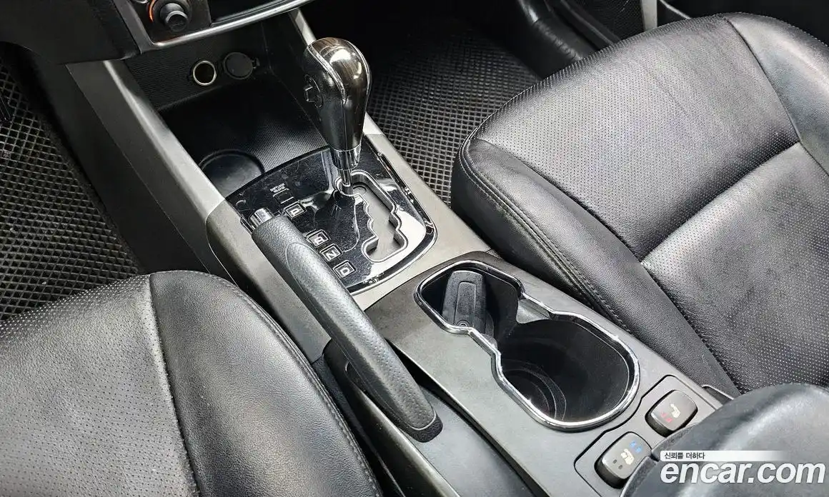 SsangYong Korando 2013 2.0 автомат (гидро), фото 9