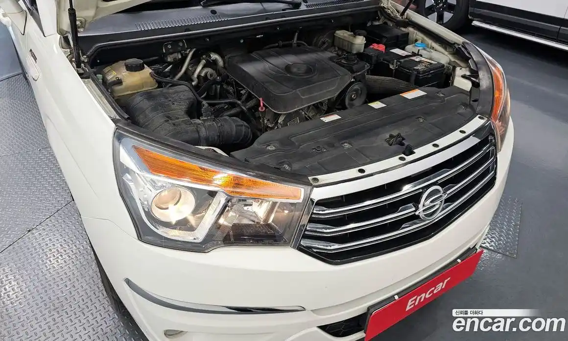 SsangYong Korando 2013 2.0 автомат (гидро), фото 6