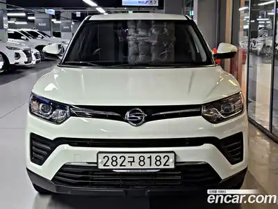 SsangYong TIBOLI 2021 2.0 автомат (гидро), миниатюра 2