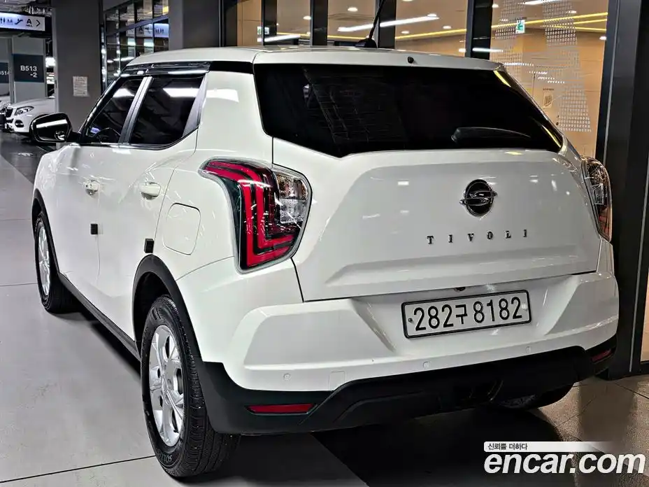 SsangYong TIBOLI 2021 2.0 автомат (гидро), фото 5