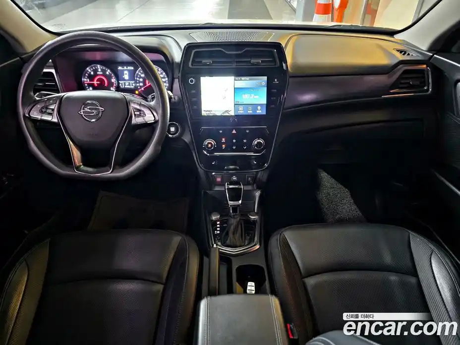 SsangYong TIBOLI 2021 2.0 автомат (гидро), фото 9