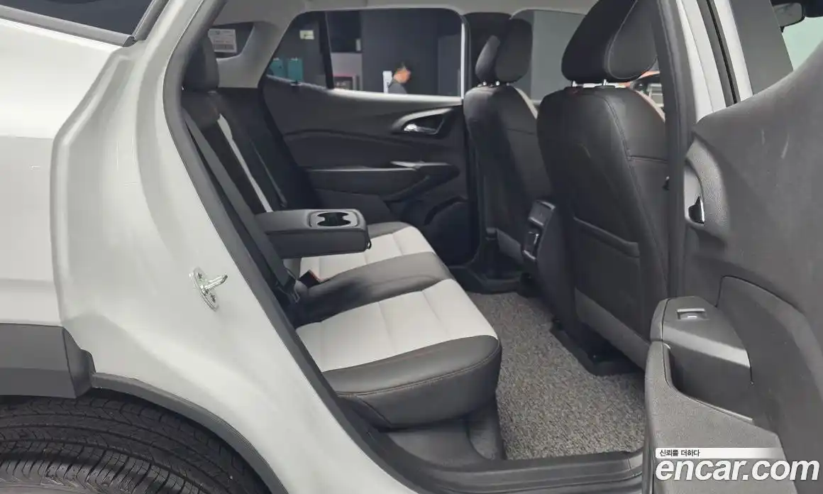 Chevrolet Trax 2024 1.2 автомат (гидро), фото 18