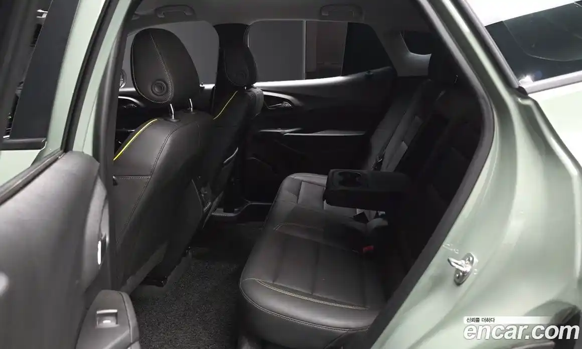Chevrolet Trax 2024 1.2 автомат (гидро), фото 18