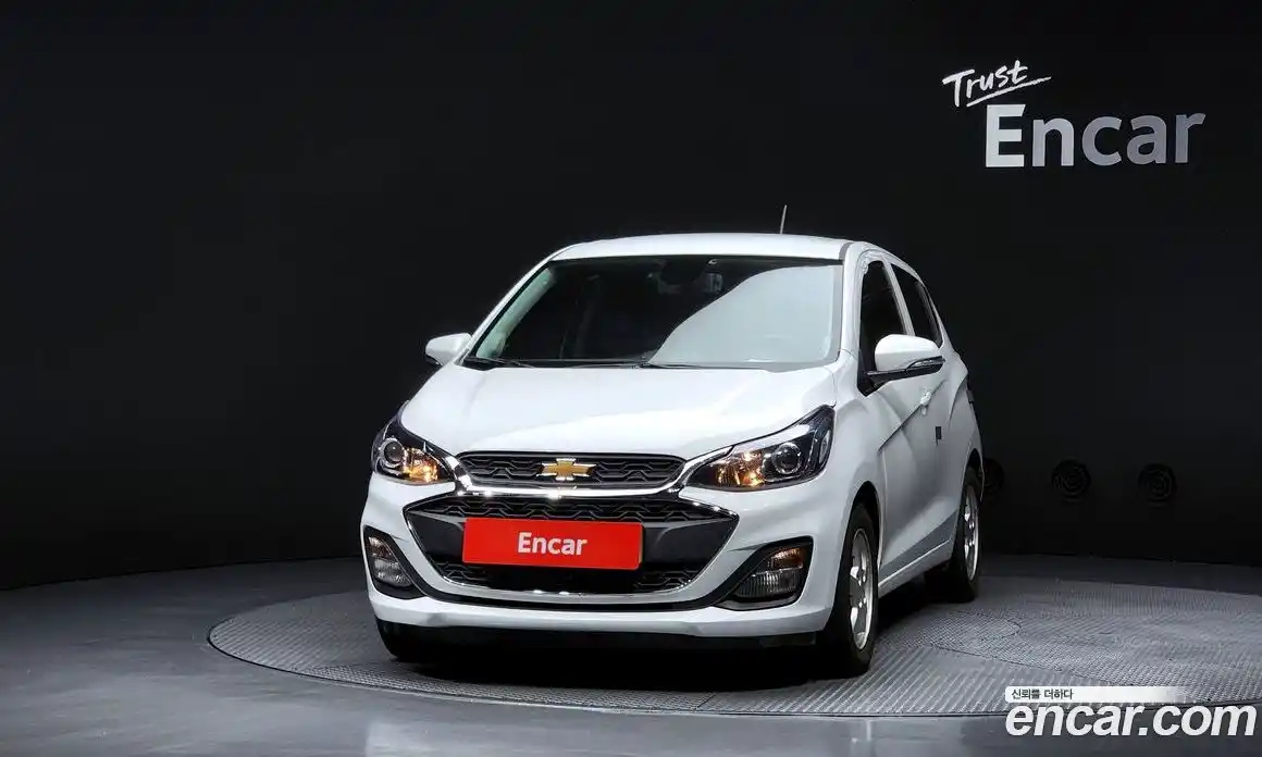 Chevrolet Spark 2019 1.0 автомат (гидро), фото 3