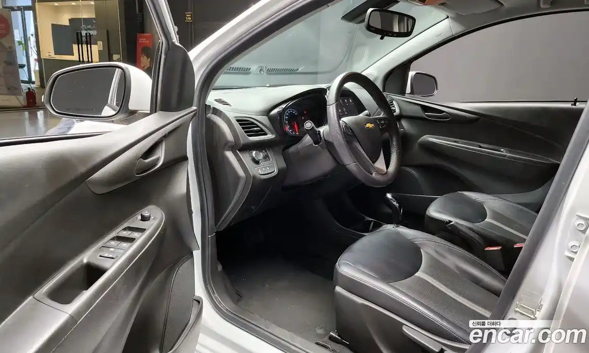 Chevrolet Spark 2019 1.0 автомат (гидро), фото 10