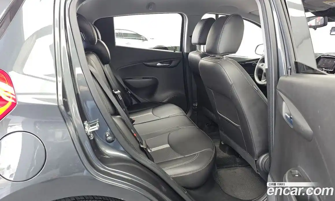 Chevrolet Spark 2021 1.0 механика, фото 12