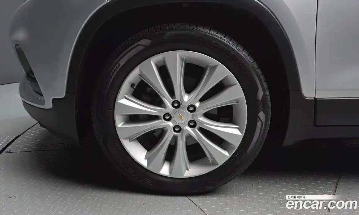 Chevrolet Trax 2018 1.4 автомат (гидро), фото 5