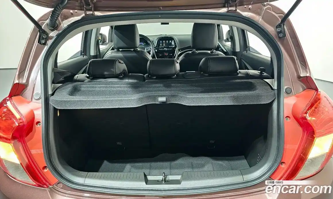 Chevrolet Spark 2018 1.0 автомат (гидро), фото 26