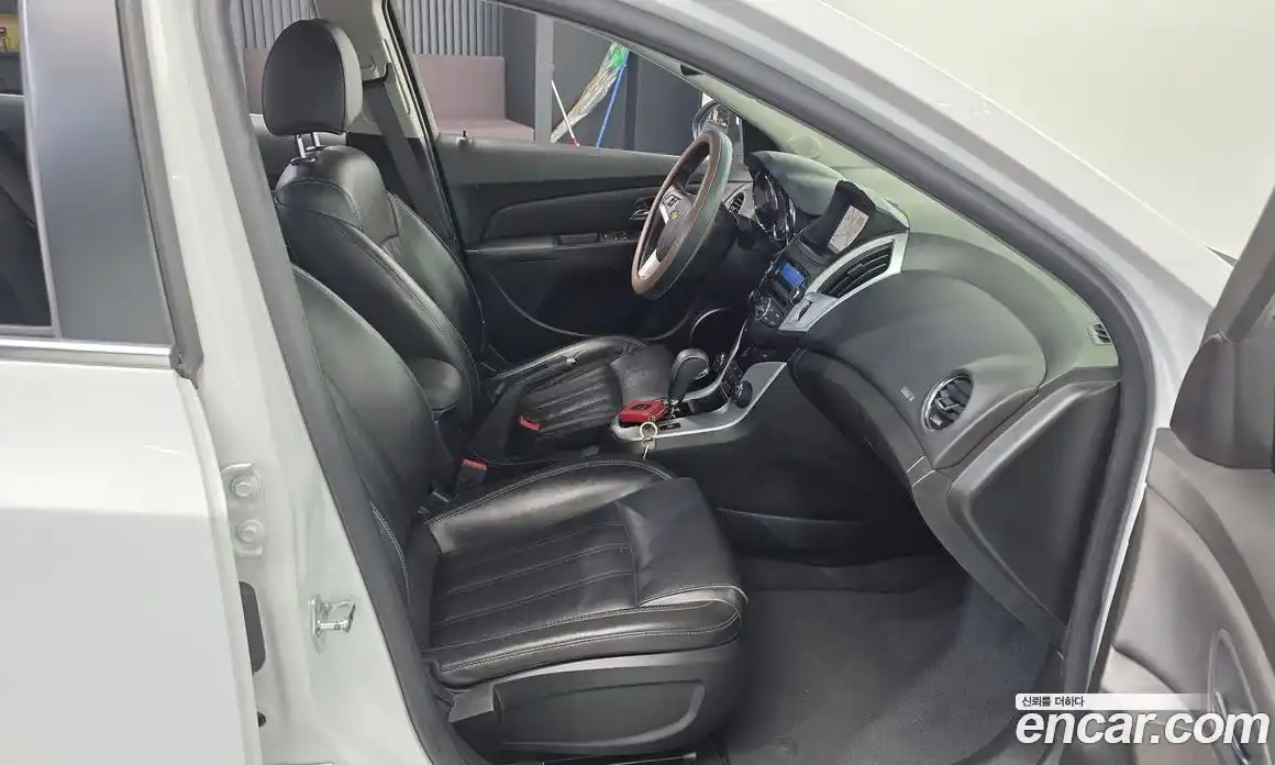 Chevrolet Cruze 2015 1.8 автомат (гидро), фото 11