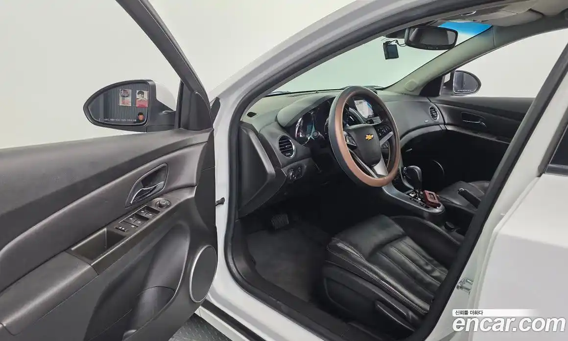 Chevrolet Cruze 2015 1.8 автомат (гидро), фото 10