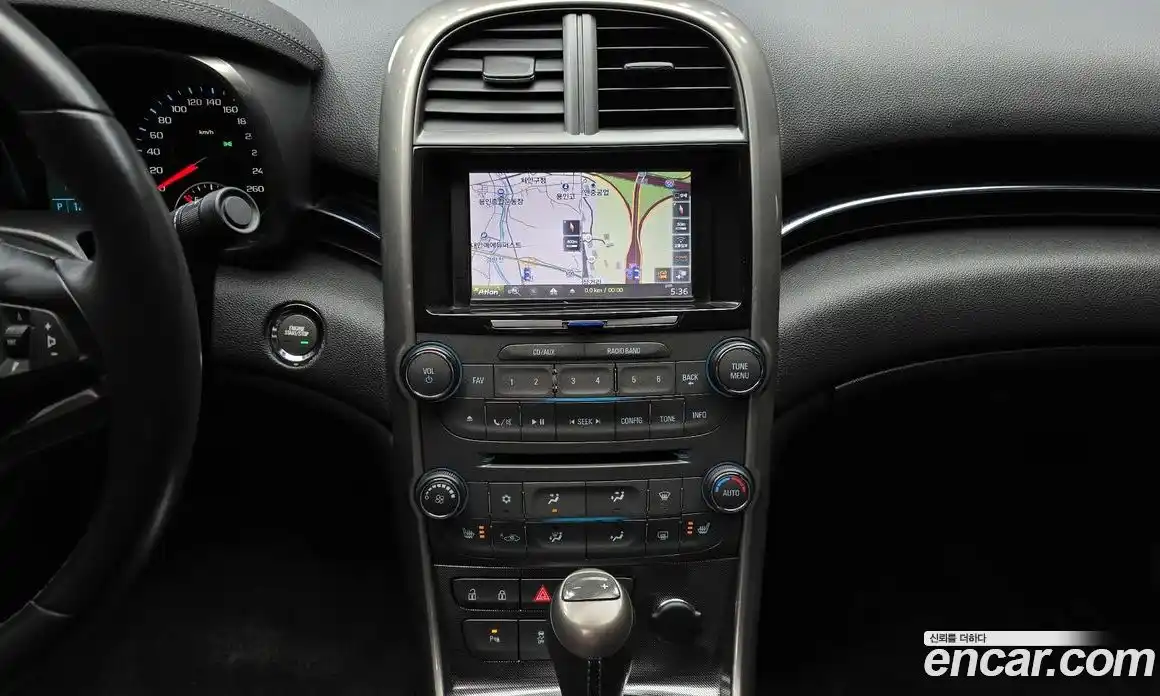 Chevrolet Malibu 2012 2.0 автомат (гидро), фото 14