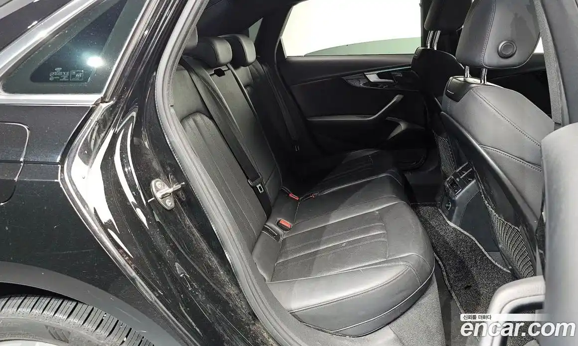 Audi A4 2020 2.0 автомат (гидро), фото 11