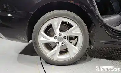 Audi A4 2020 2.0 автомат (гидро), миниатюра 5