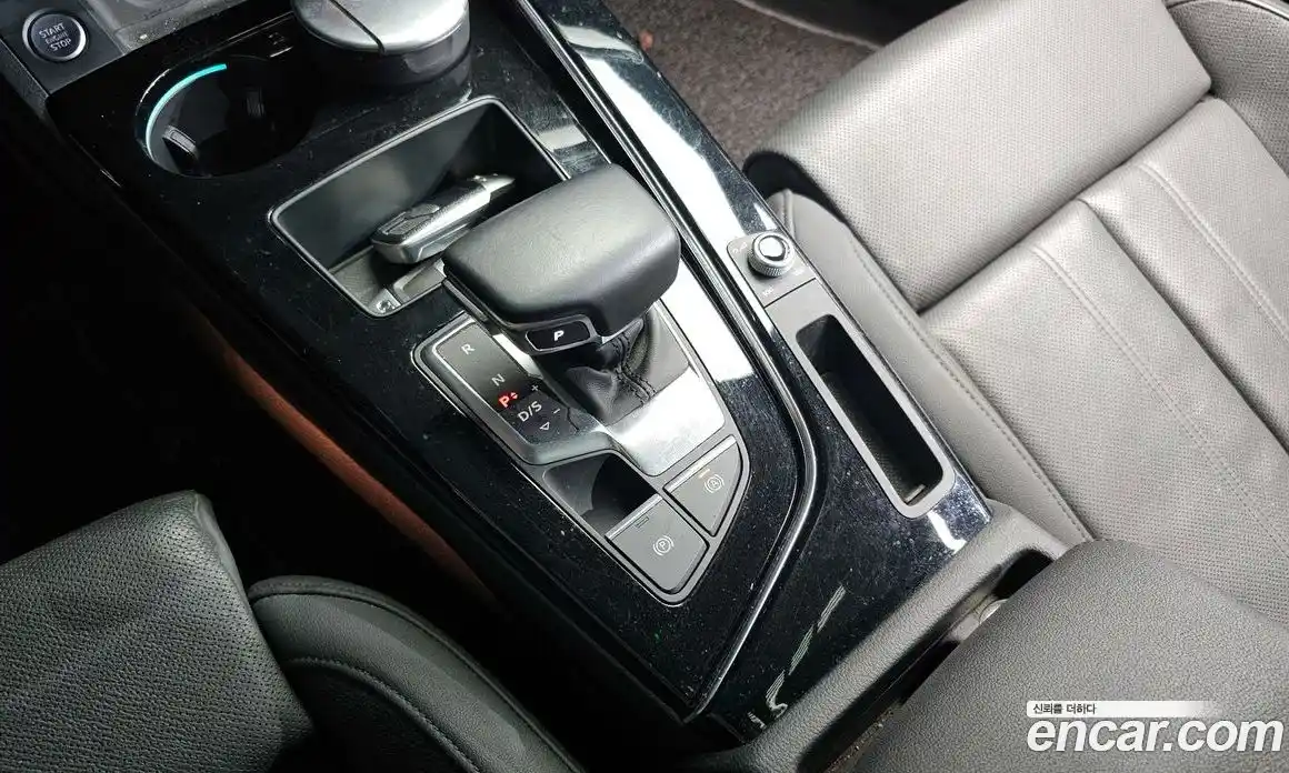 Audi A4 2020 2.0 автомат (гидро), фото 9
