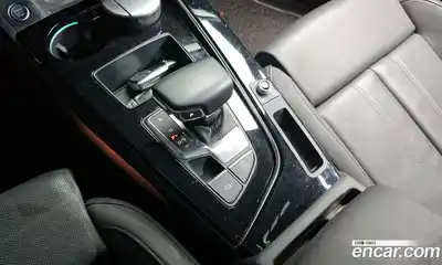 Audi A4 2020 2.0 автомат (гидро), миниатюра 9