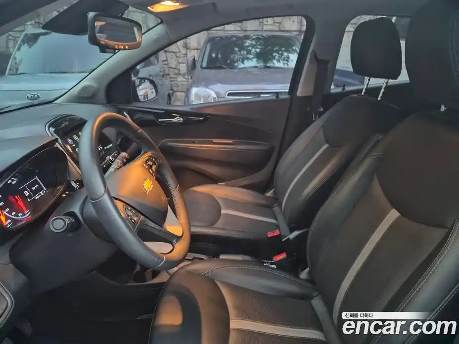 Chevrolet Spark 2020 1.0 автомат (гидро), фото 14