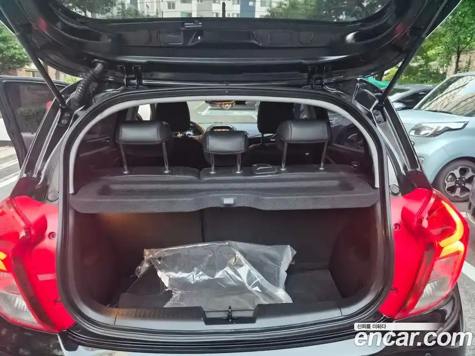 Chevrolet Spark 2020 1.0 автомат (гидро), фото 16