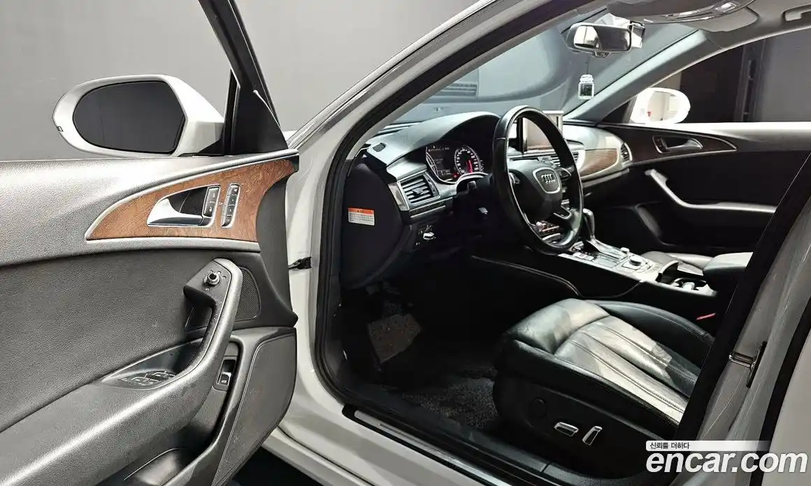 Audi A6 2016 2.0 автомат (гидро), фото 10