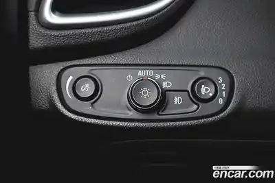 Chevrolet Trax 2018 1.4 автомат (гидро), миниатюра 12