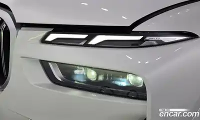 BMW X7 2024 3.0 автомат (гидро), миниатюра 8