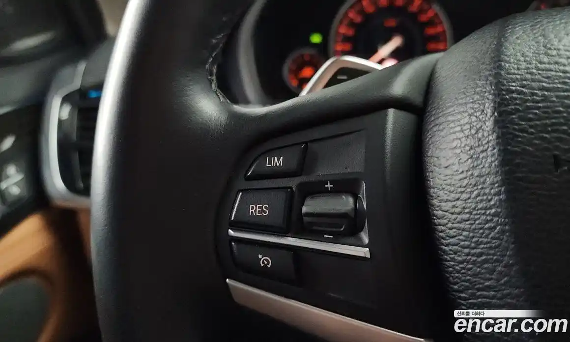 BMW X6 2018 3.0 автомат (гидро), фото 22
