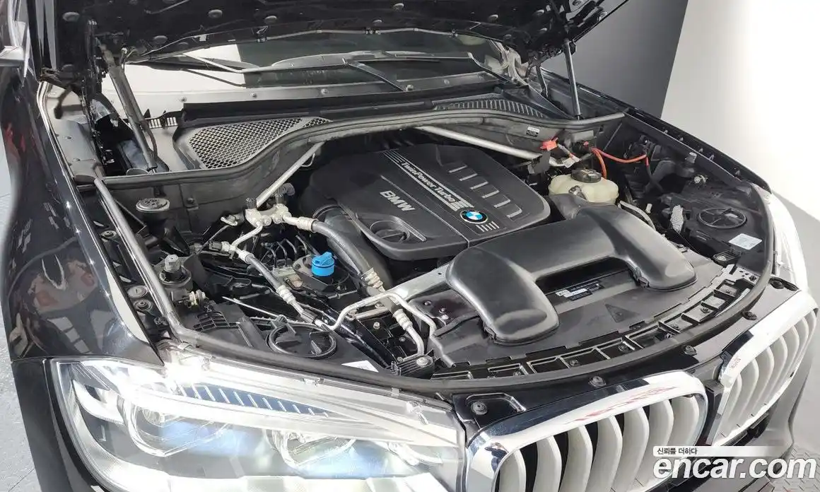 BMW X6 2018 3.0 автомат (гидро), фото 6