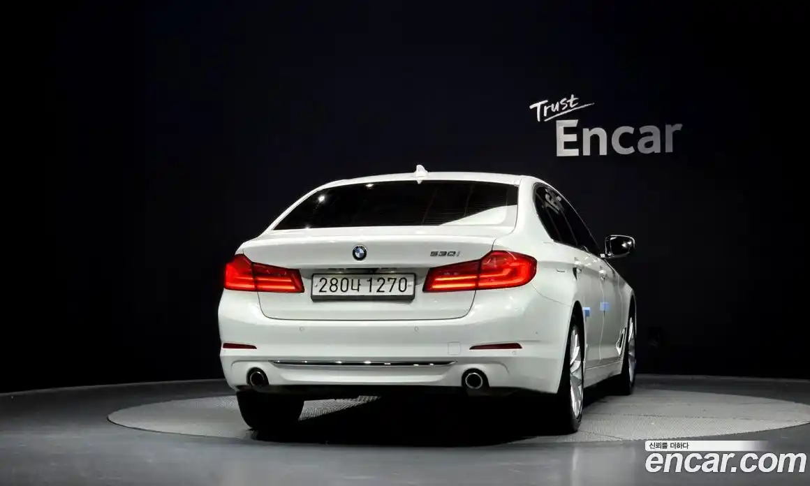 BMW 5 серия 2019 2.0 автомат (гидро), фото 4