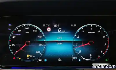 Mercedes-Benz E-Class 2022 2.0 автомат (гидро), миниатюра 8