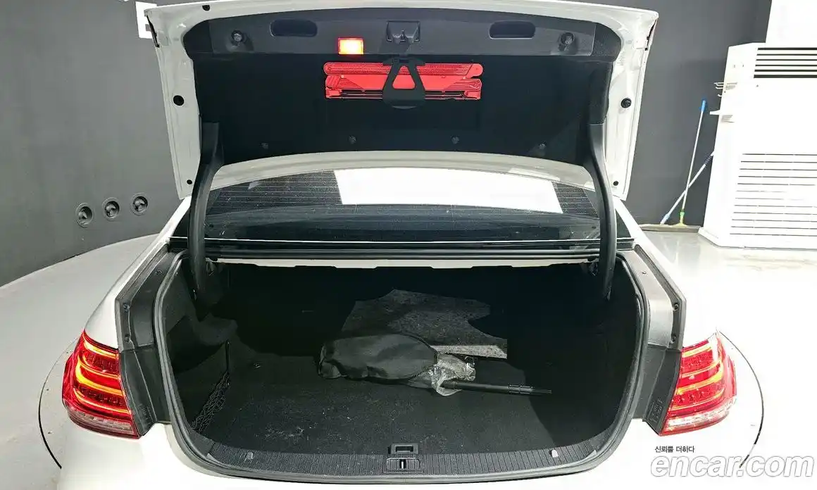 Mercedes-Benz E-Class 2015 2.1 автомат (гидро), фото 25