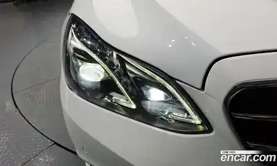 Mercedes-Benz E-Class 2015 2.1 автомат (гидро), миниатюра 7