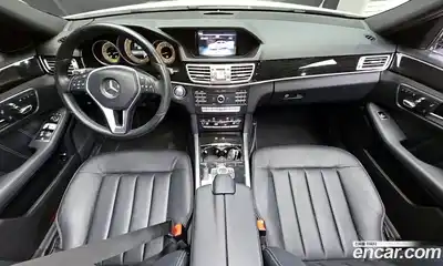 Mercedes-Benz E-Class 2015 2.1 автомат (гидро), миниатюра 9