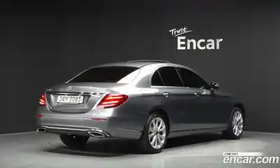 Mercedes-Benz E-Class, 2018, 85 262 км