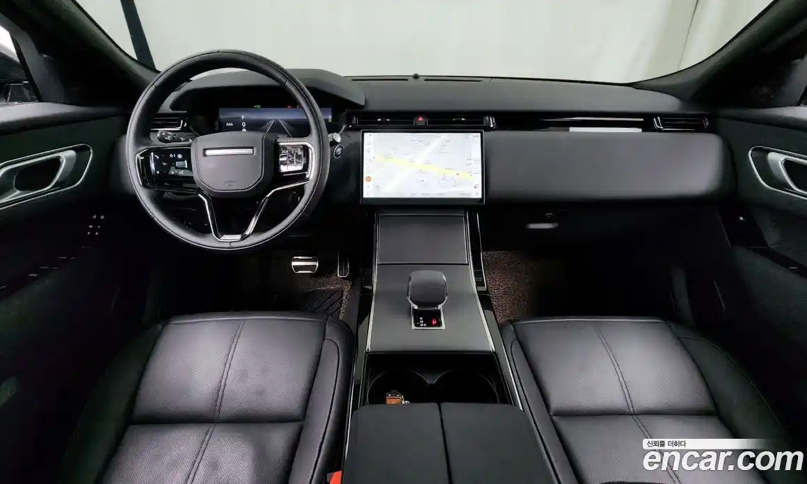 Land Rover Range Rover Velar 2025 2.0 автомат (гидро), фото 10