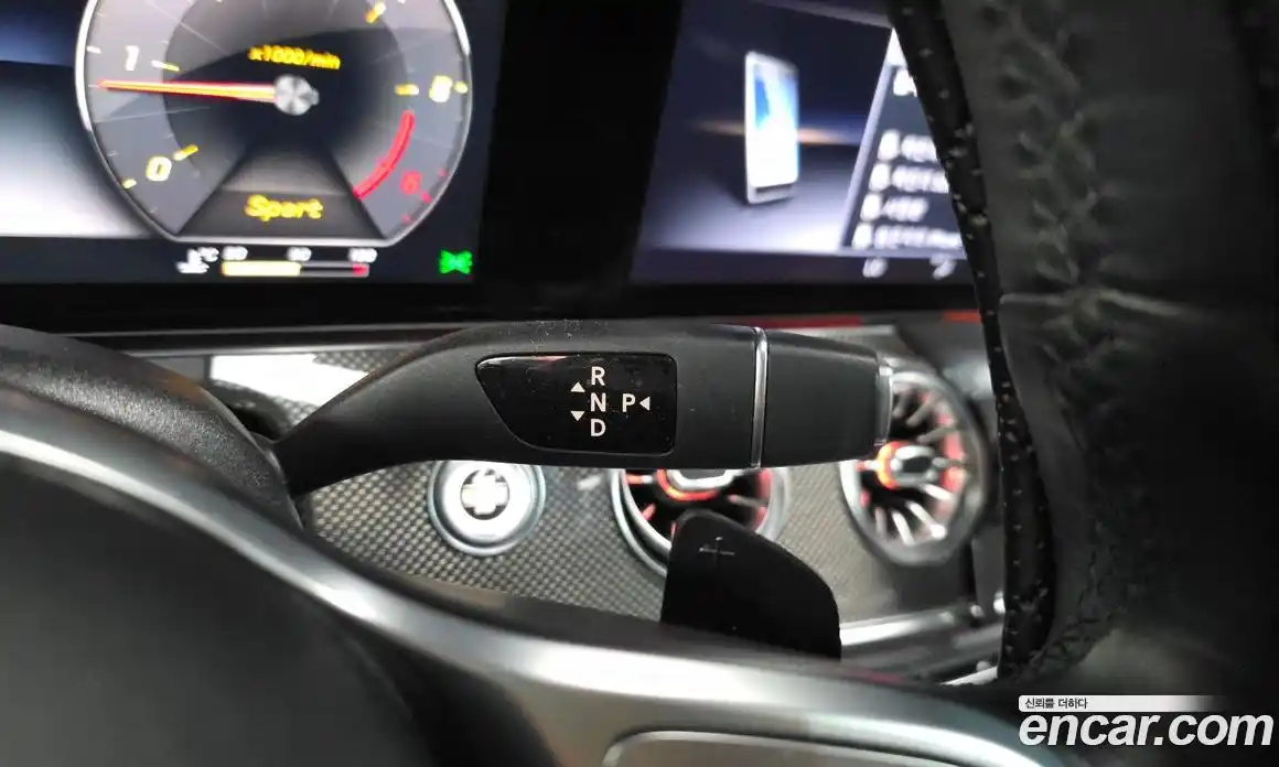 Mercedes-Benz CLS-Class 2019 1.9 гидро, фото 12 Mercedes-Benz CLS-Class 2019 1.9 гидро, фото 12