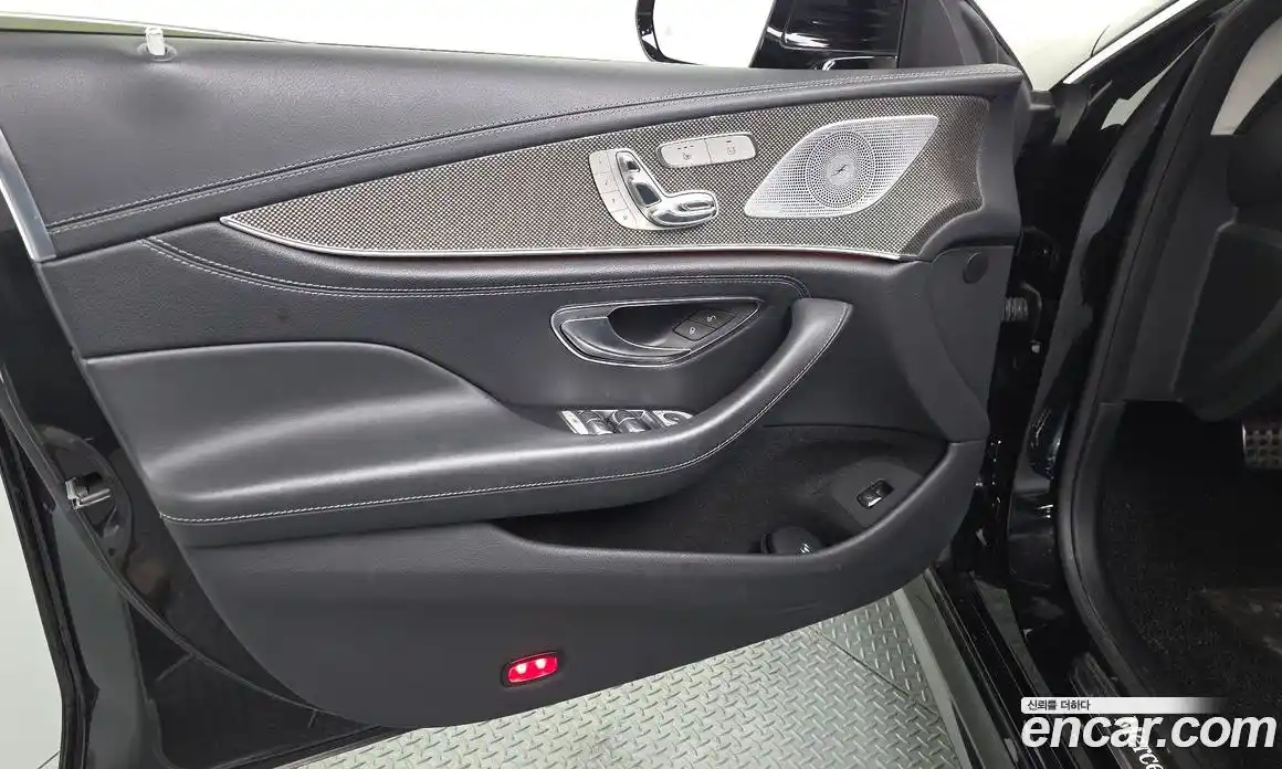 Mercedes-Benz CLS-Class 2019 1.9 гидро, фото 14 Mercedes-Benz CLS-Class 2019 1.9 гидро, фото 14