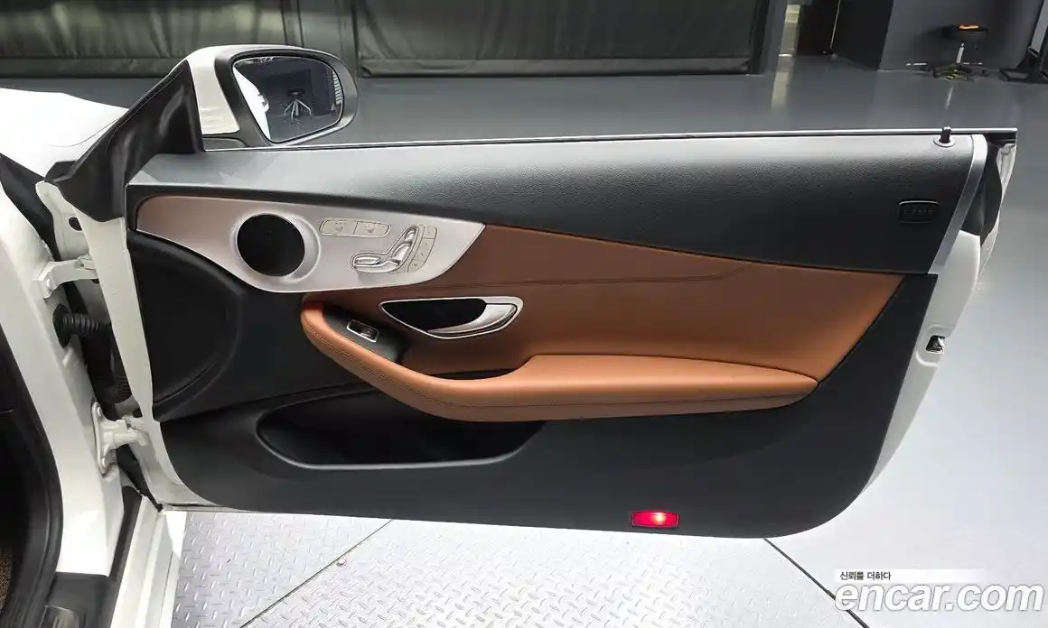 Mercedes-Benz C-Class 2019 2.0 гидро, фото 14 Mercedes-Benz C-Class 2019 2.0 гидро, фото 14